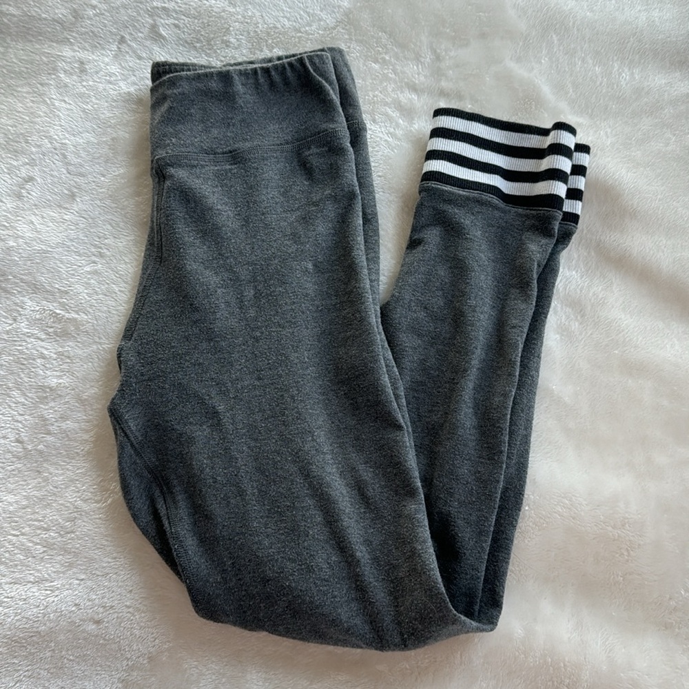 Adidas leggings